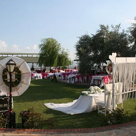 Hotel Nysa 4*